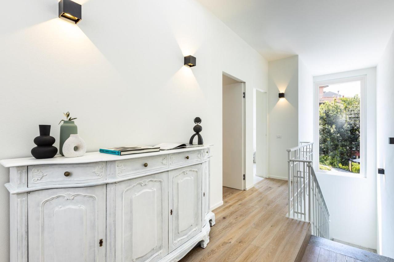 *Villa Olivo*With Private Terrace & Jacuzzi + 3Bedrooms Milan Exterior photo